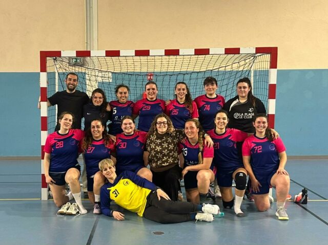 Victoire des seniors filles 28 à 26 👏👏👏