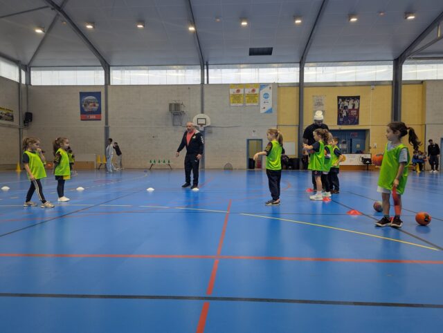 Plateau de notre mini hand de ce dimanche à Izon