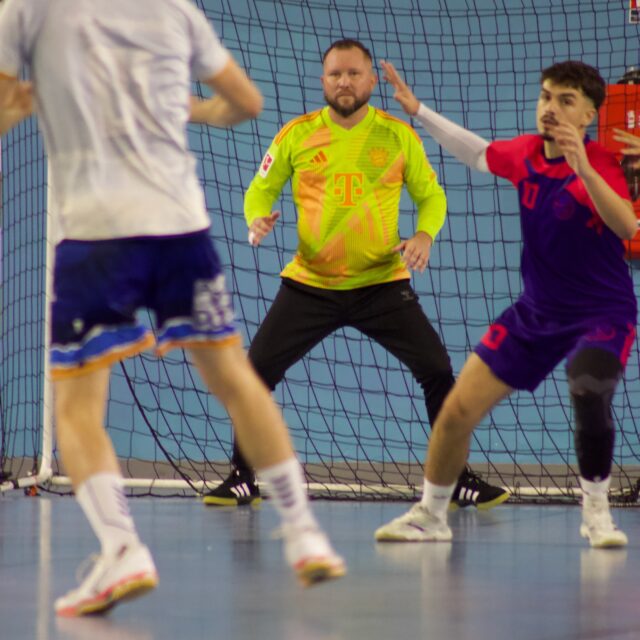 Retour en images sur le succès de nos séniors garçons face à @andernoshandballnordbassin