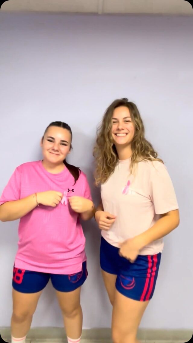 Sourire, solidarité et engagement 🩷
Nos équipes de SF et SG se parent de rose pour soutenir la lutte contre le cancer.
Parce que le cancer du sein peut toucher chacun d’entre nous, directement ou à travers nos proches, il est important d’en parler et de sensibiliser autour de nous.
Un petit ruban, un grand message 🎀
#octobrerose🎀  #uniscontrelecancer #handball